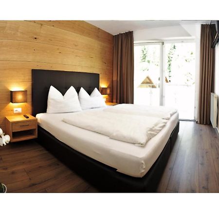 קמפו טורס Apparthotel Central מראה חיצוני תמונה