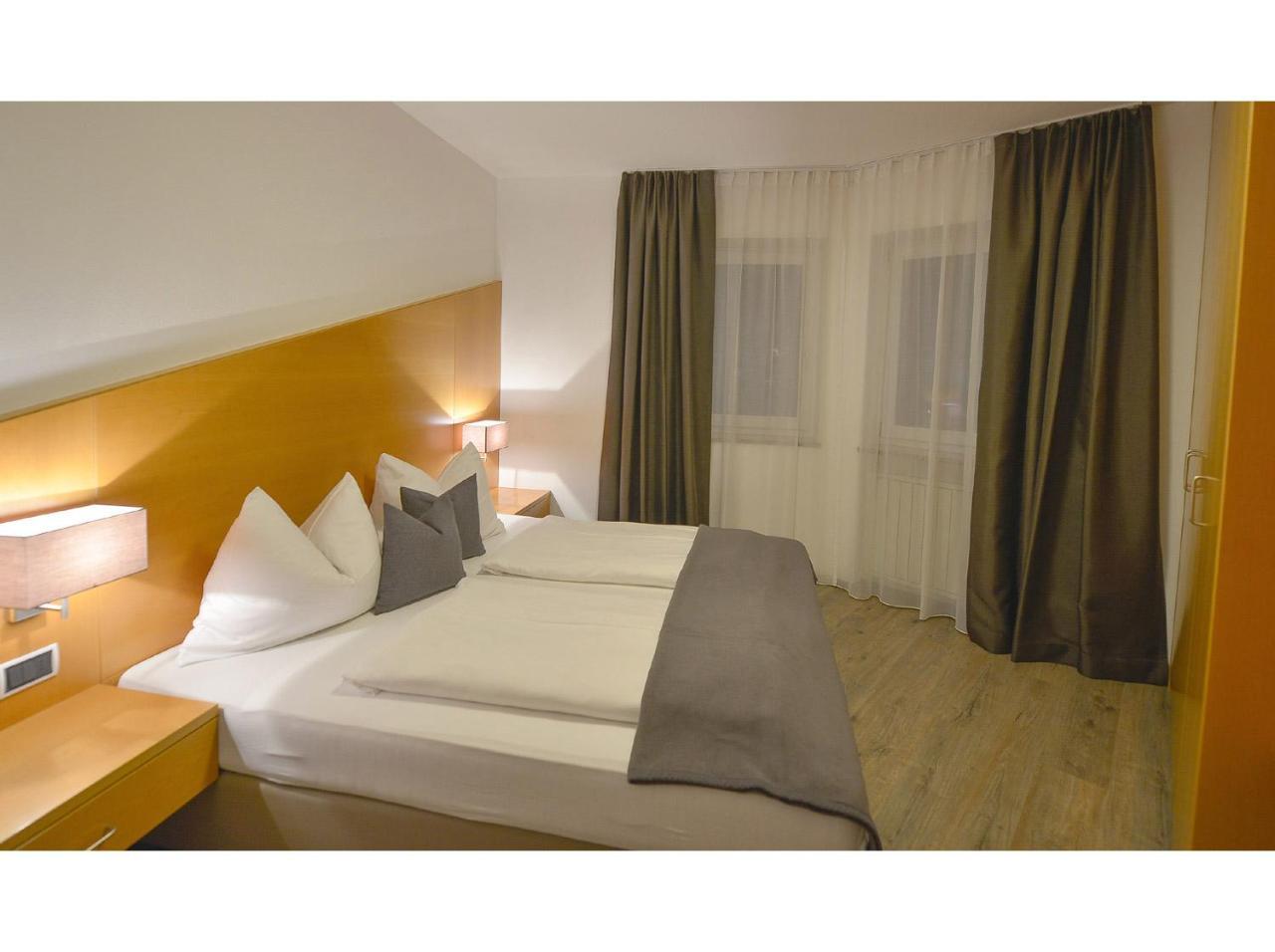 קמפו טורס Apparthotel Central מראה חיצוני תמונה